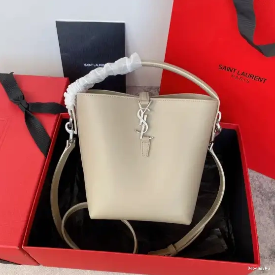 YSL  37 LE BAG-17*20*13CM SMALL 0415